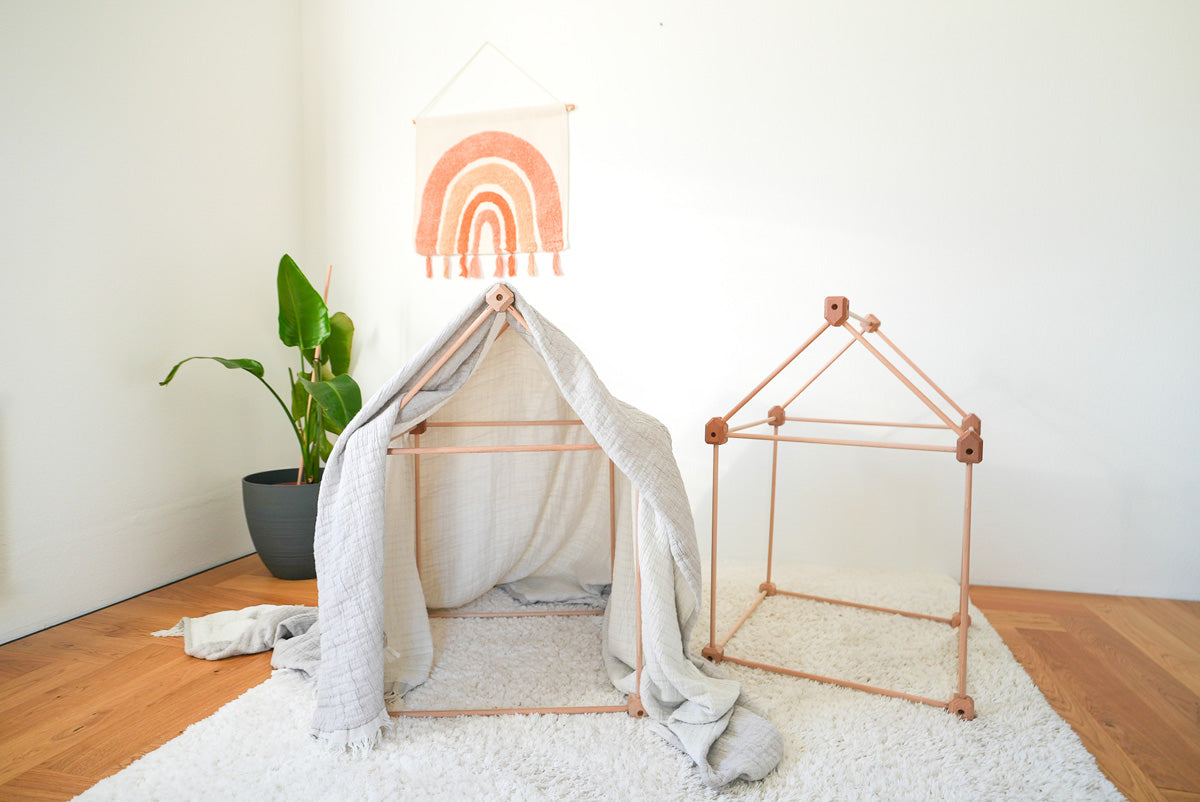 Kinder bauen mit Hüttenheld