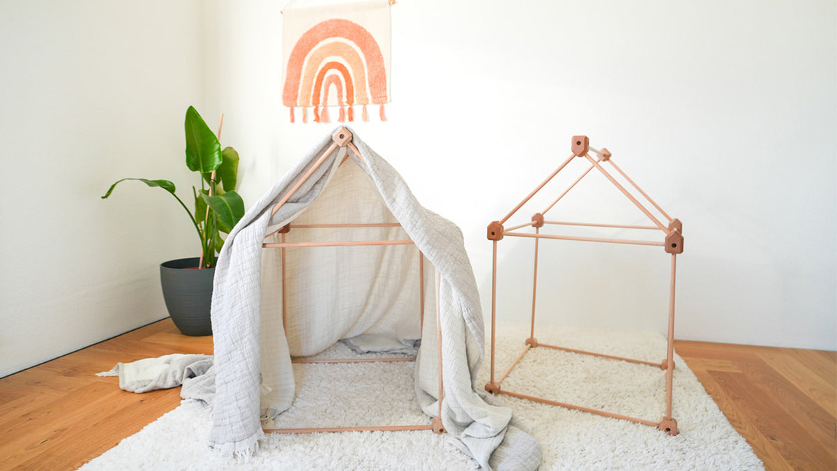 Zwei Hüttenheld-Hütten im Kinderzimmer